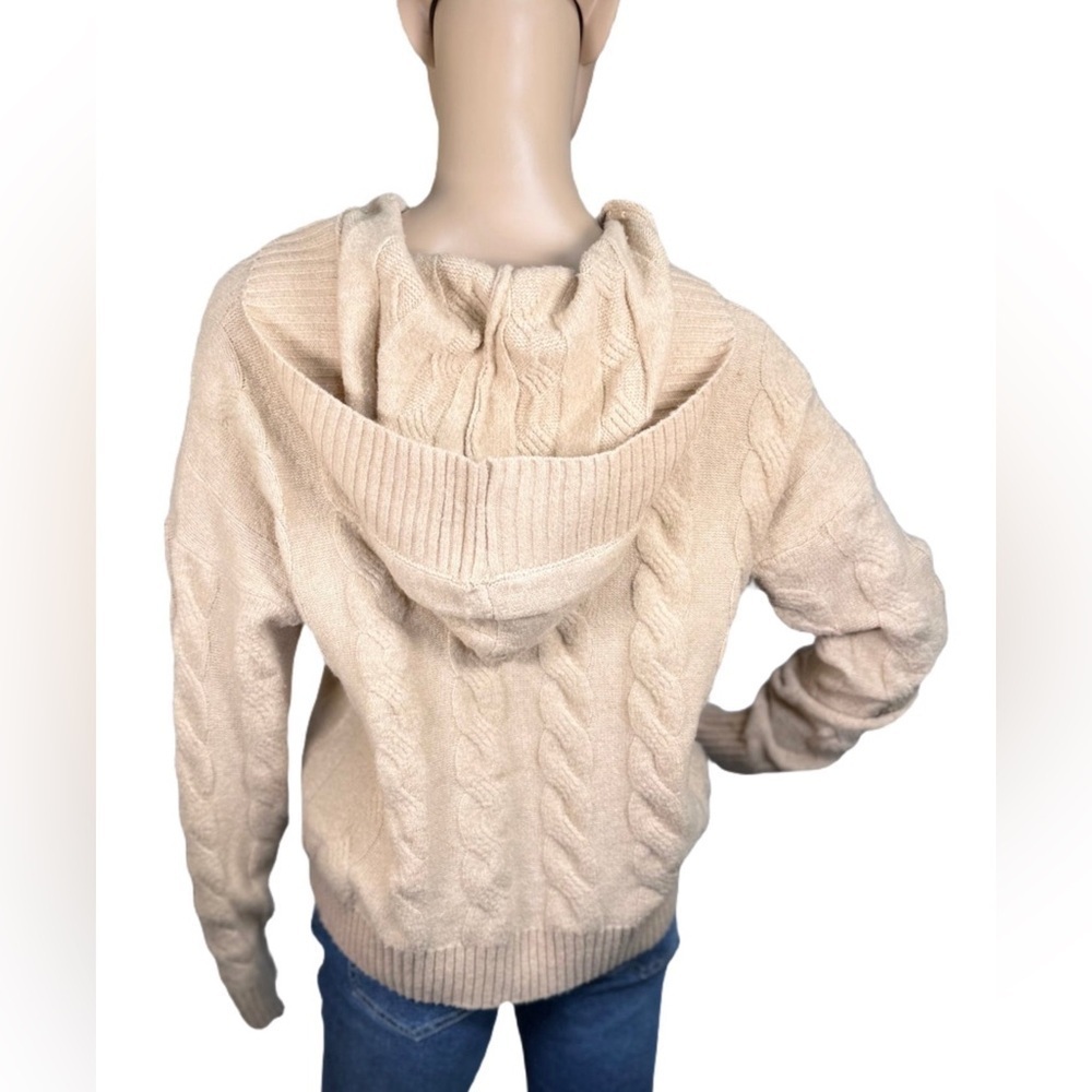 HIPPIE ROSE Cable-Knit Hoodie Sweater - Picture 2 of 3